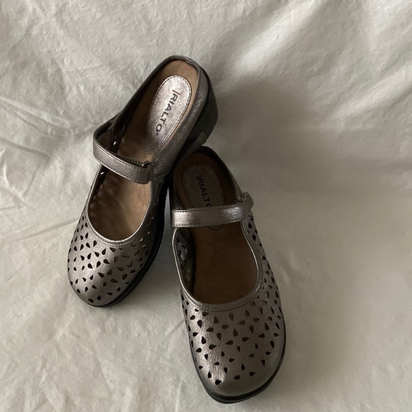 Rialto Shoes - EUC Rialto Brand Ladies Shoe; Size 8.5